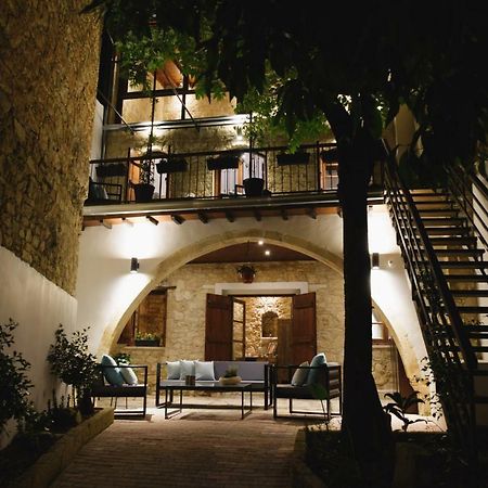 Serenity Boutique House Βουνί Εξωτερικό φωτογραφία
