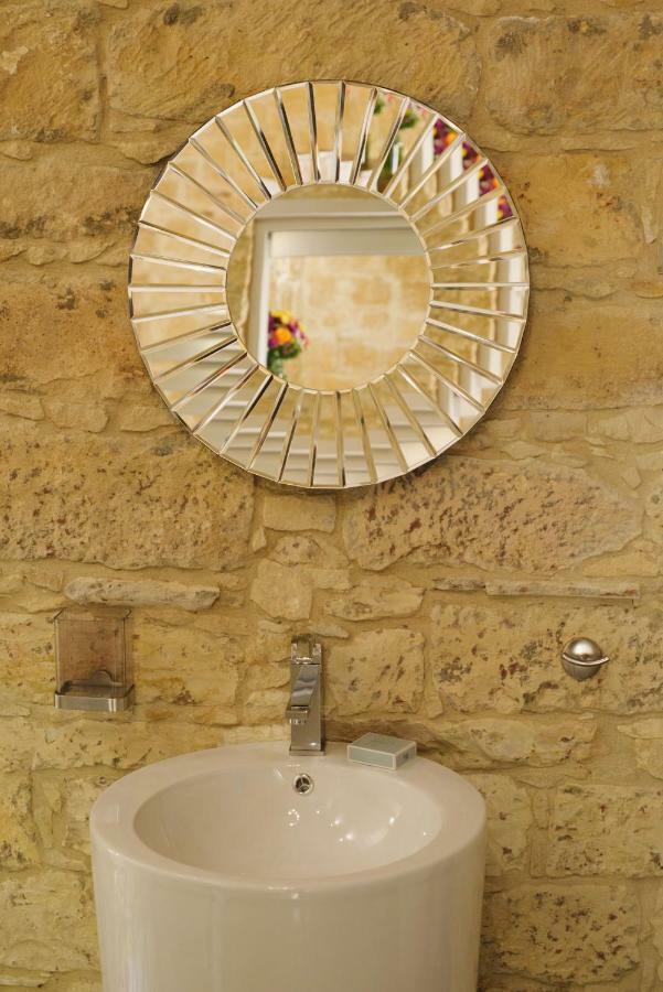 Serenity Boutique House Βουνί Εξωτερικό φωτογραφία
