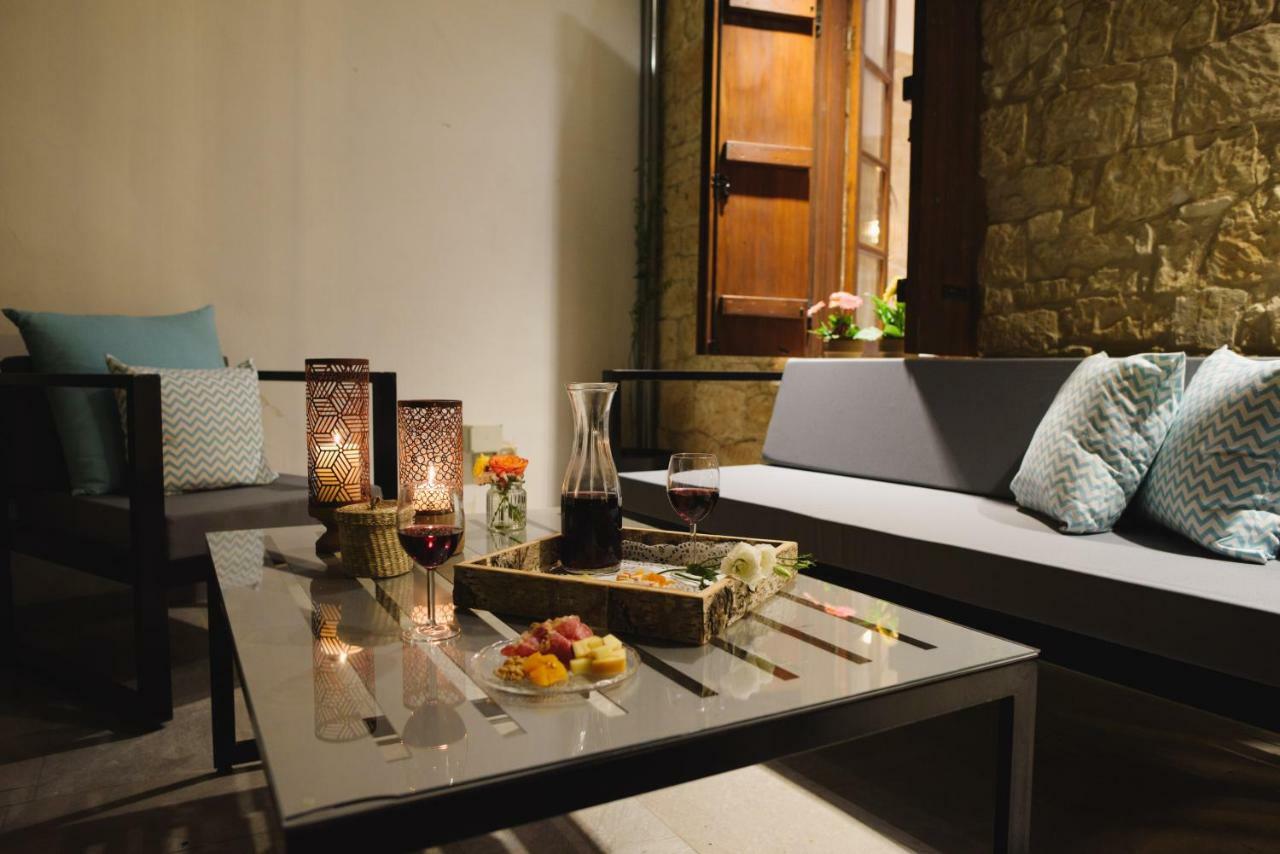 Serenity Boutique House Βουνί Εξωτερικό φωτογραφία
